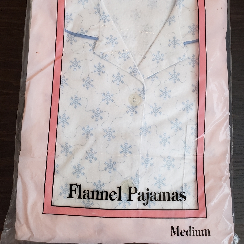Blue Snowflake Flannel Ladies Pajamas